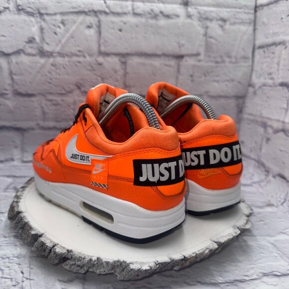 Nike Air Max 1 LX Just Do It Womens Size 9 Orange Sneakers Shoes 917691-800 - Picture 5 of 10
